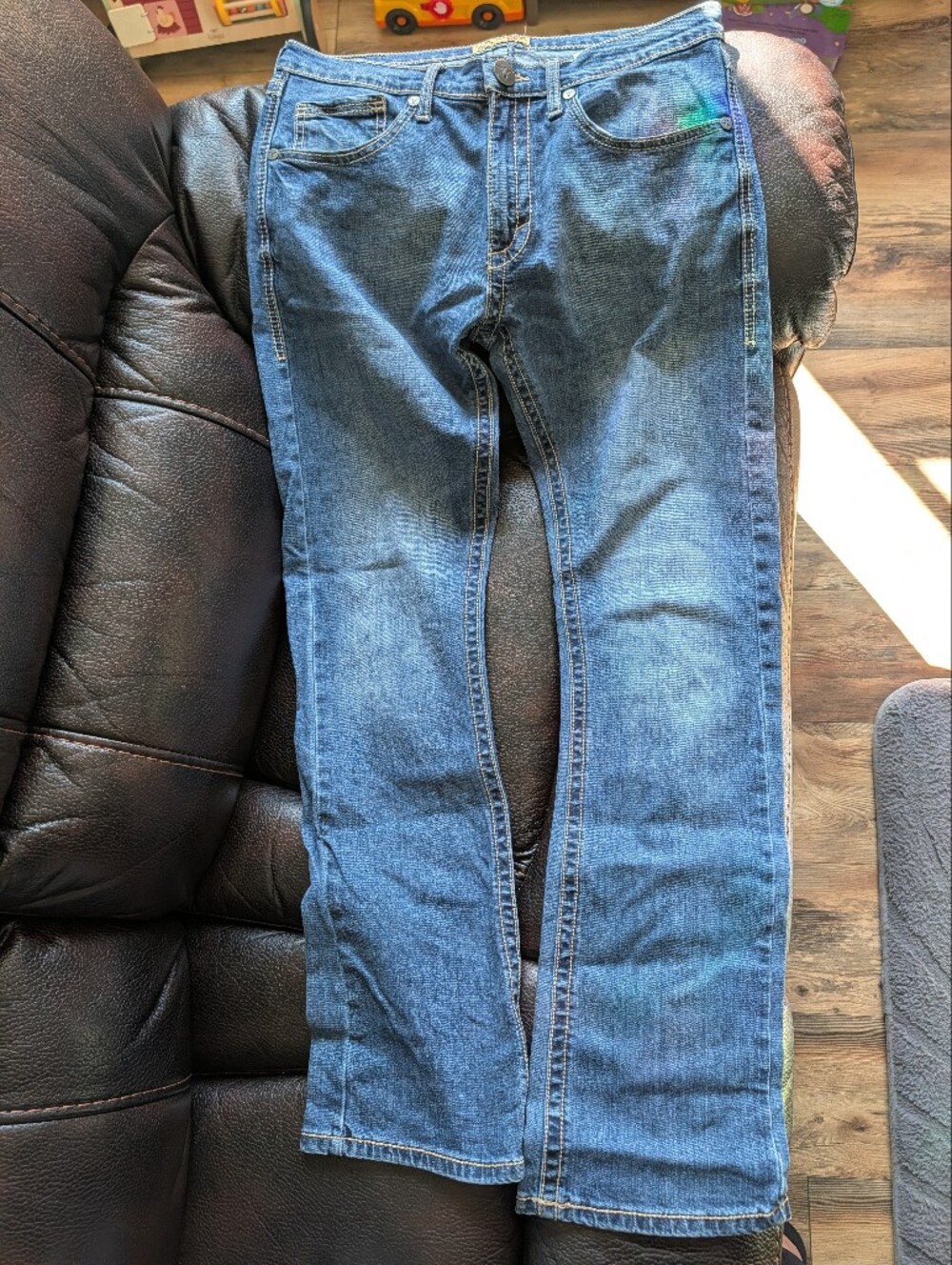 Men's Wrangler 31x 34 Vintage Boot Blue Denim Jeans